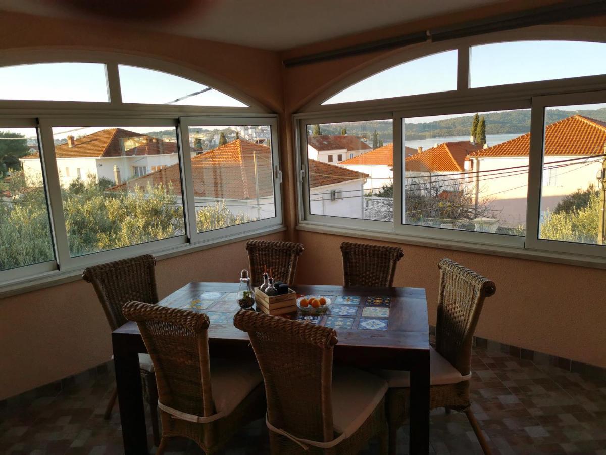 Villa Mala Vala #1 - Seeview - 80 Qm - 2 Sz - 4 Pers Trogir Exteriér fotografie